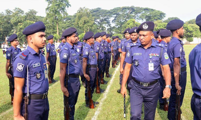 শেরপুরে জেলা পুলিশের মাস্টার প্যারেড অনুষ্ঠিত