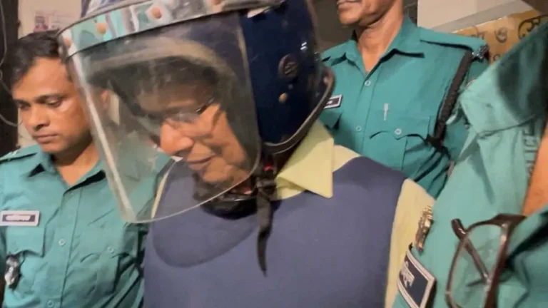 কারাগারে সাবেক সিনিয়র সচিব শহীদ খান