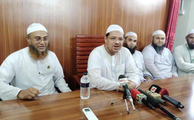 পরিস্থিতি অনুকূলে এলে আমাদের কর্মীরা নির্বাচনী মাঠে সক্রিয় হবেন : নালিতাবাড়ীতে চরমোনাই পীর