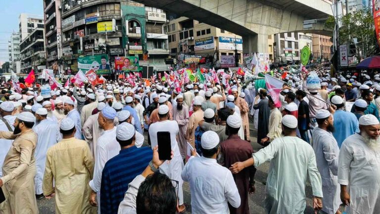 পাঁচ দফা দাবিতে যমুনা অভিমুখে জামায়াত-ইসলামী আন্দোলনসহ আট দল