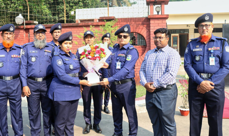 শেরপুরে জেলা পুলিশ লাইন্স পরিদর্শন করলেন নবাগত পুলিশ সুপার